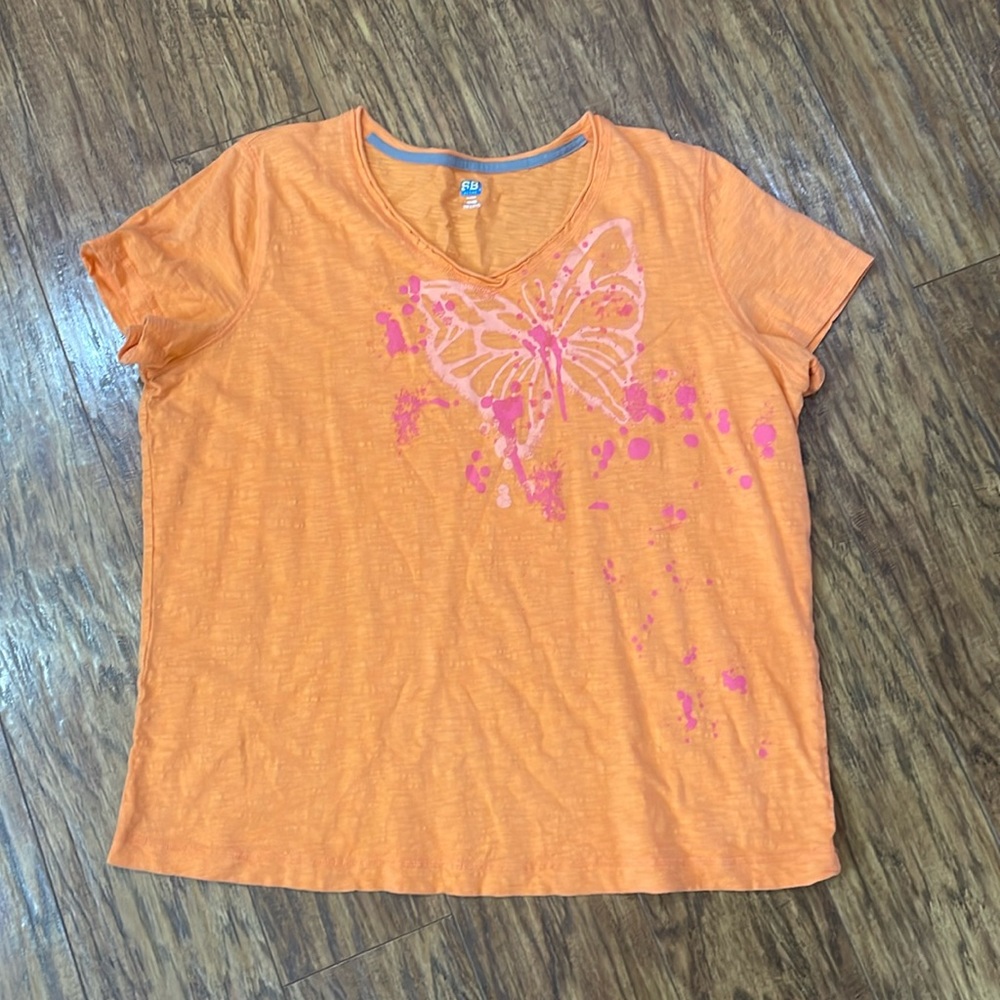 SJB Active t-shirt